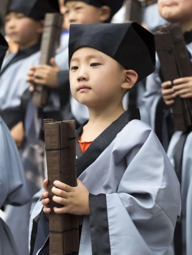 真草千字文@珍藏版:集王羲之行草《千字文》,书法爱好者必码