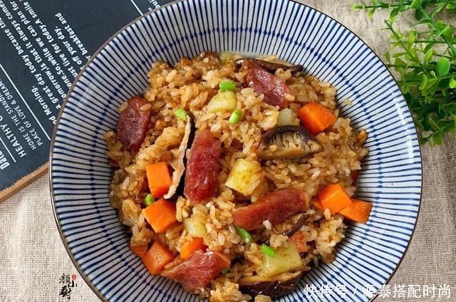 肉有饭|简单好做的懒人焖饭,一锅菜、肉、饭全有,焖一锅太馋人