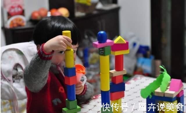 王女士|“妈,娃娃会眨眼”,孩子看到娃娃就哭,这3类玩具不能乱买