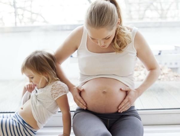 熊孩子|产妇怀孕3个月后连路都走不了,丈夫崩溃送医检查,医生:恭喜