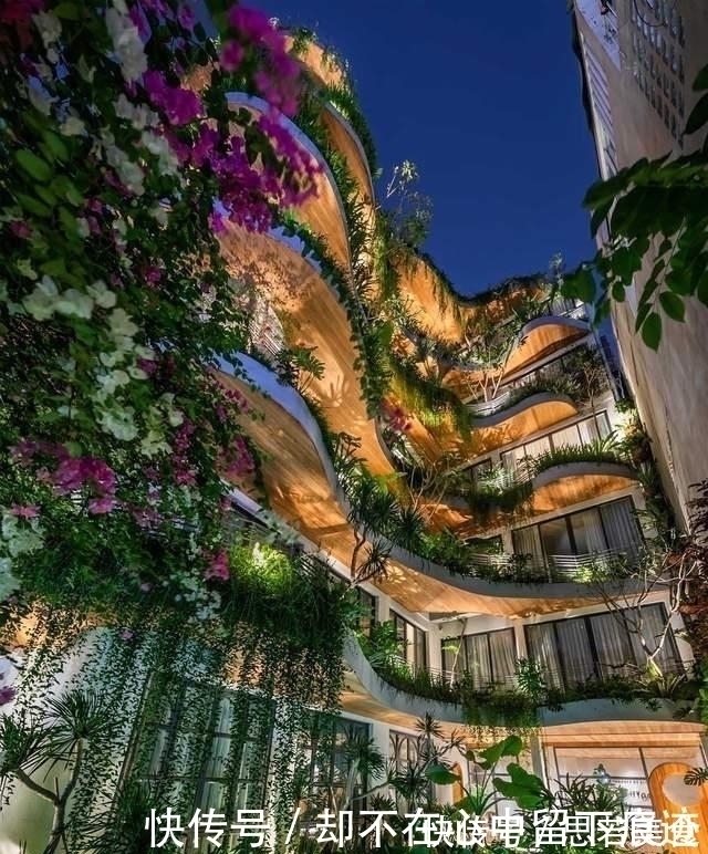 小天地|未来城市的套房住宅,每一户都带有花园,推开门就是自家院子