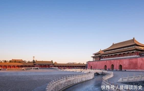 中年|故宫处处体现和谐理念?皇帝溥仪作为故宫的导游,也不禁如是说