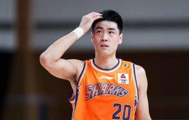 试训|山西男篮试训张春军,有望再次联手冠军教头杨学增,打造黑马球队