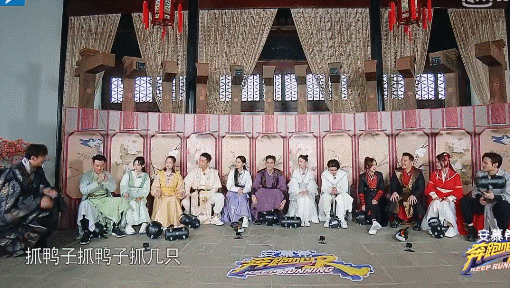 青春环游记|蔡徐坤要背锅?《奔跑吧》的口碑下跌,无关鹿晗无关流量