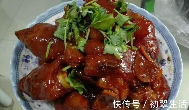 做出来的猪蹄有腥味？30年大厨：没做好这2步，猪蹄都浪费了