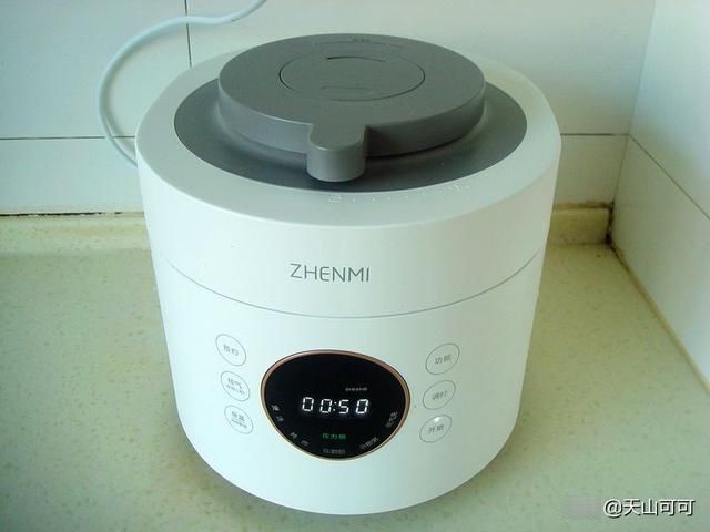  冬天，我家常吃的豆腐做法，满满胶原蛋白，解馋又暖和