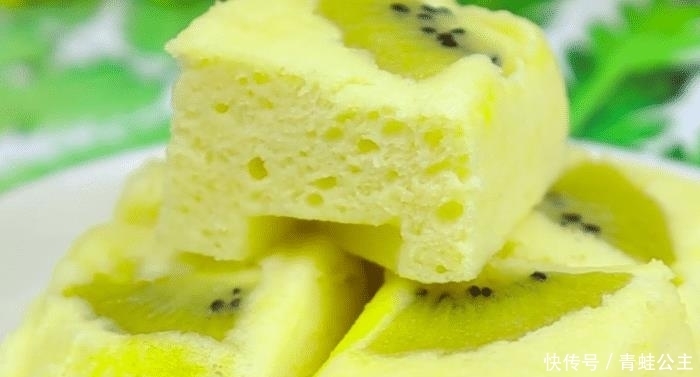 营养|分享一款猕猴桃酸奶蒸糕,甜香营养,好吃美味,不错的居家糕点