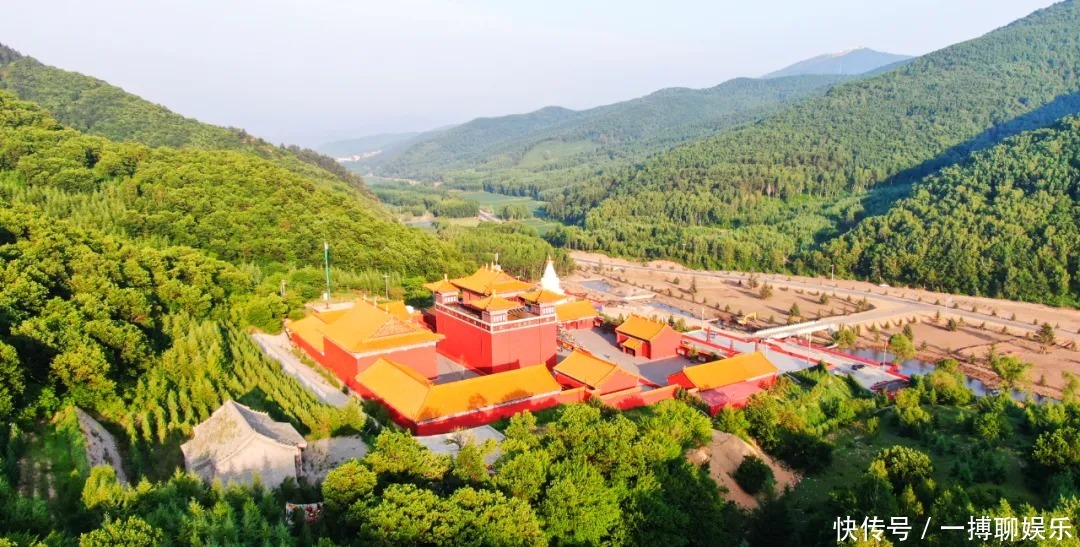 仙境|位于仙境之谷，这座神秘的藏传寺院，让你来一次就不想走