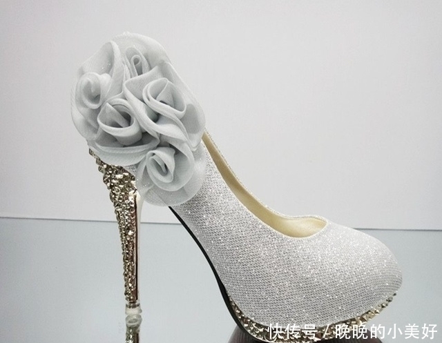气质 女人的高跟鞋,就是男人的脸,凸显女性完美的气质