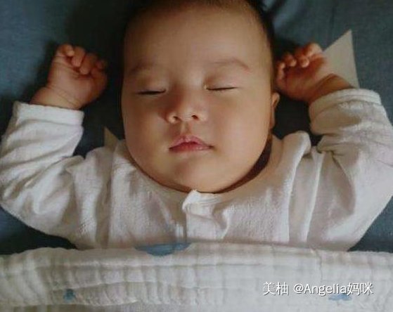 安安|新生儿越早睁眼越聪明?睁眼早晚与3方面因素有关,家长快了解