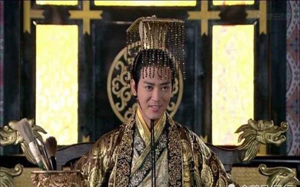 北魏|北魏灭亡后，东、西魏取代了它；可笑的是：东、西魏都随着他们的创建人灭亡