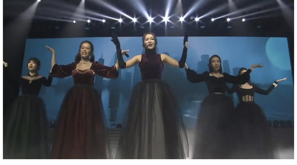 亚视|2021亚姐香港区三甲诞生，20岁学生成双料冠军，16位佳丽半数获奖