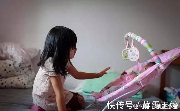 老大|自从有了二胎妹妹,相差4岁的哥哥睡觉是这样的,果真是实力宠妹
