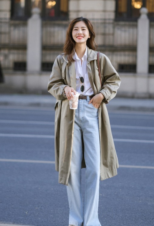 穿搭|换季别着急,一件风衣就搞定了,看博主真人示范,时髦还显高!