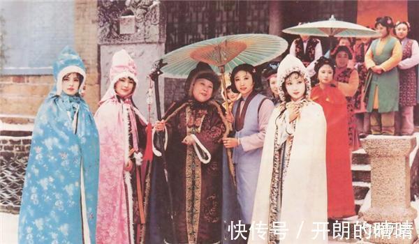 宝玉@红楼梦此人出场虽短,却暗中守护黛玉,比贾母宝玉还用心