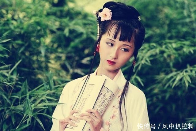 陈晓旭#女大学生一袭汉服模仿陈晓旭版林黛玉,简直一模一样