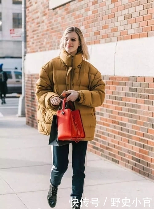 说出|羽绒服吊牌上没这行字,再大的折扣也别买,离职导购说出“实情”