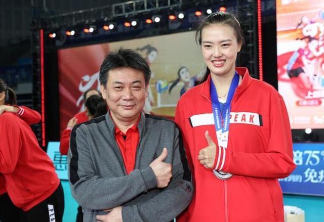 江苏女排|退役的信号?张常宁高调宣布婚礼日期,是否要逐步退出中国女排