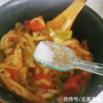 滋味|#不容错过的鲜美滋味#素炒饼丝～减脂餐界绝绝子??