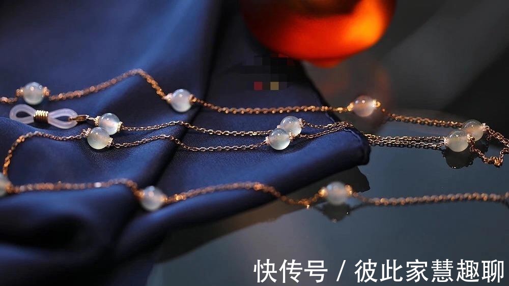 时尚|珠宝首饰还能这样佩戴,这些奇特造型却充满时尚味道,奢华感爆棚
