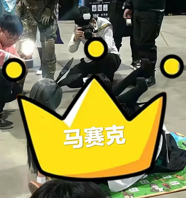 漫展事件再上热搜，樱岛麻衣形象尽毁，cos圈还属于二次元吗？