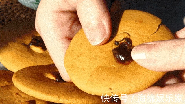 味蕾|家里零食库回购率超高的5款零食,好吃又不贵,看到第2就忍不住了