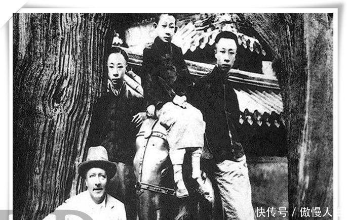 老照片|溥仪罕见的老照片,很多镜头都难得一见,也有他56岁的婚礼照片