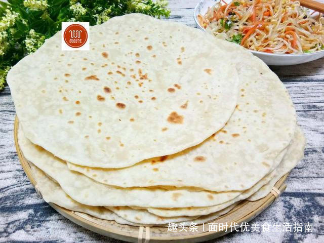 家常烙饼最简单的方法,多加这一步,又软又薄,一分钟烙一张!