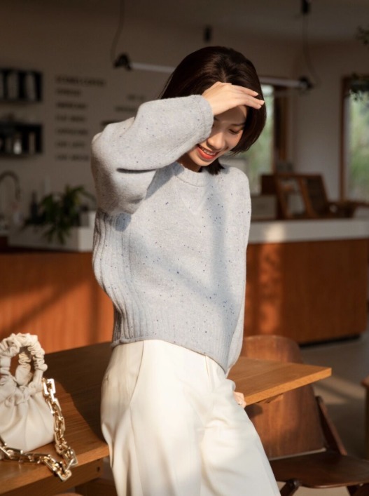 针织衫 到了2022年,建议人手一件针织衫,百搭时髦且温柔