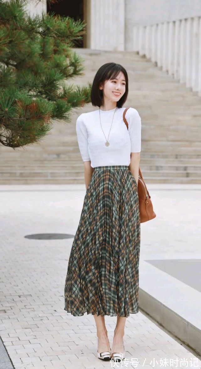 感觉|想要让别人有怦然心动的感觉,就要学会打扮自己,穿对了是关键