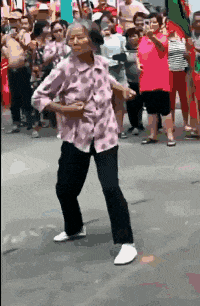 |搞笑GIF:太惨了 这就是惹女朋友不开心的下场