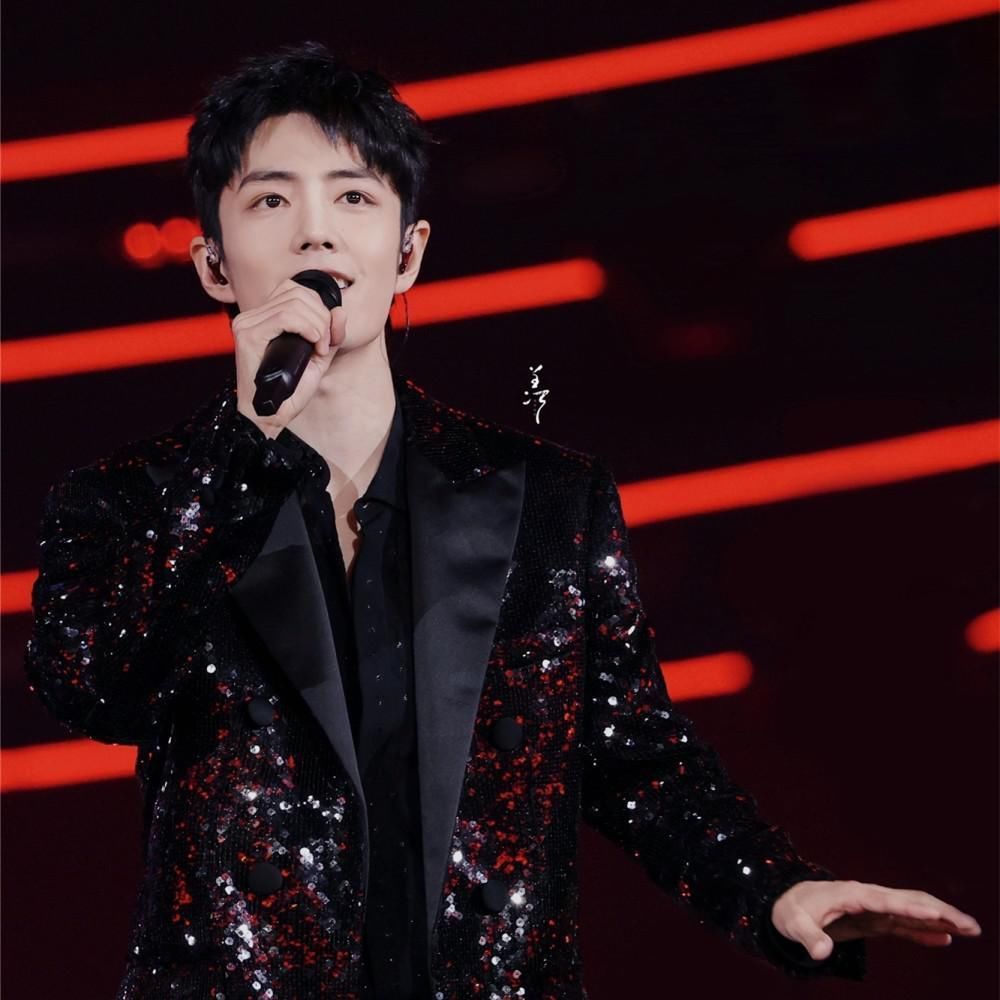 创4|肖战加盟《创4》实锤！节目赞助商新物料官宣，海报细节引人注目