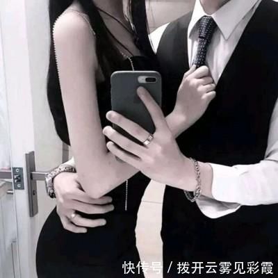 gloves|最近火了这3款“情侣头像”，张张都是仙儿，最后一组太意外了