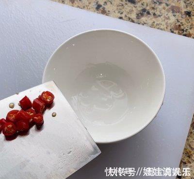 黄瓜|凉拌黄瓜,附上万能凉拌菜酱汁,脆嫩满足又美味