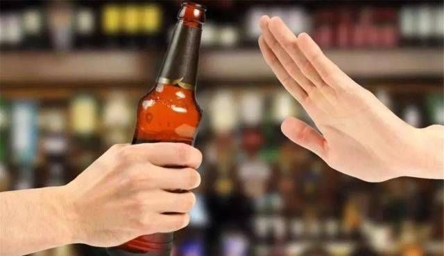 起床|男人坚持早晨起床吃一片生姜,不到半个月,4个好处来敲门