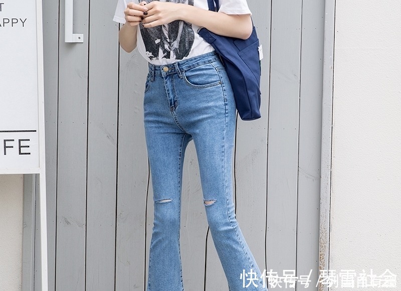 牛仔裤 懒闺蜜自从有了牛仔裤,再也没有搭配烦恼了,尽显青春靓丽感!