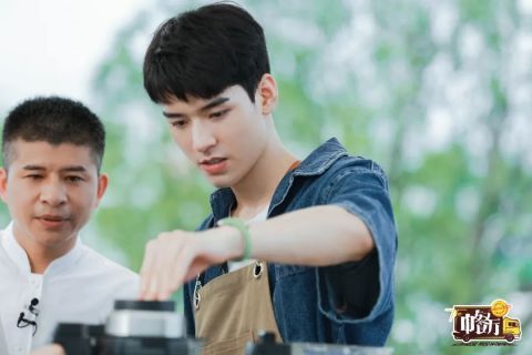 丁真|中餐厅5开播!像极了社死的我……