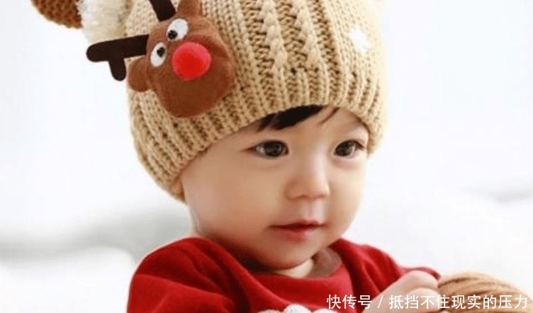 父母|孩子很多时候，会做得很好，只需小小地鼓励一下就行