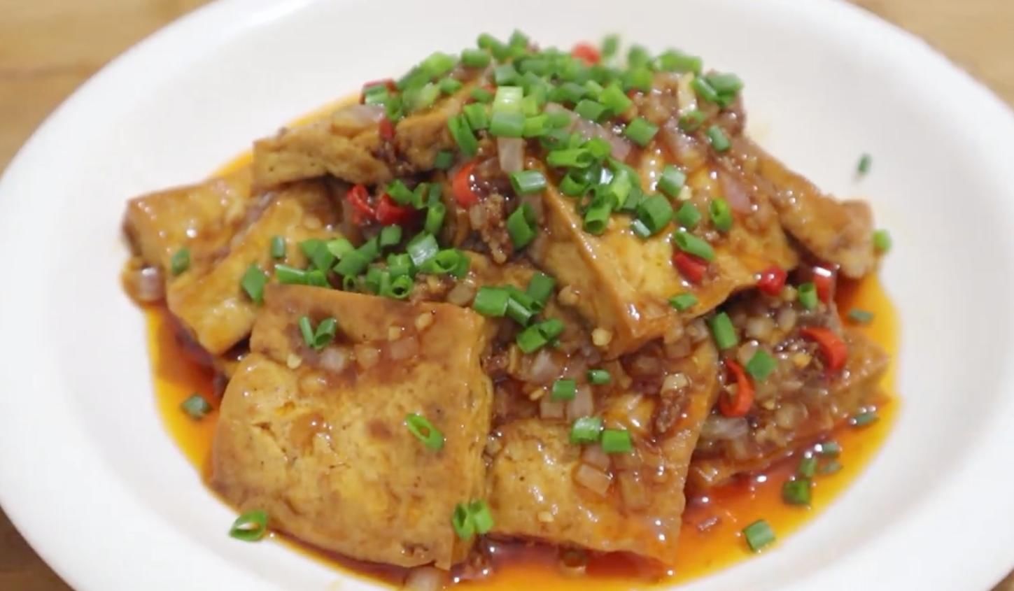 豆腐|豆腐最美味的吃法,鲜香美味,外酥里嫩,端上桌就被大家吃完了