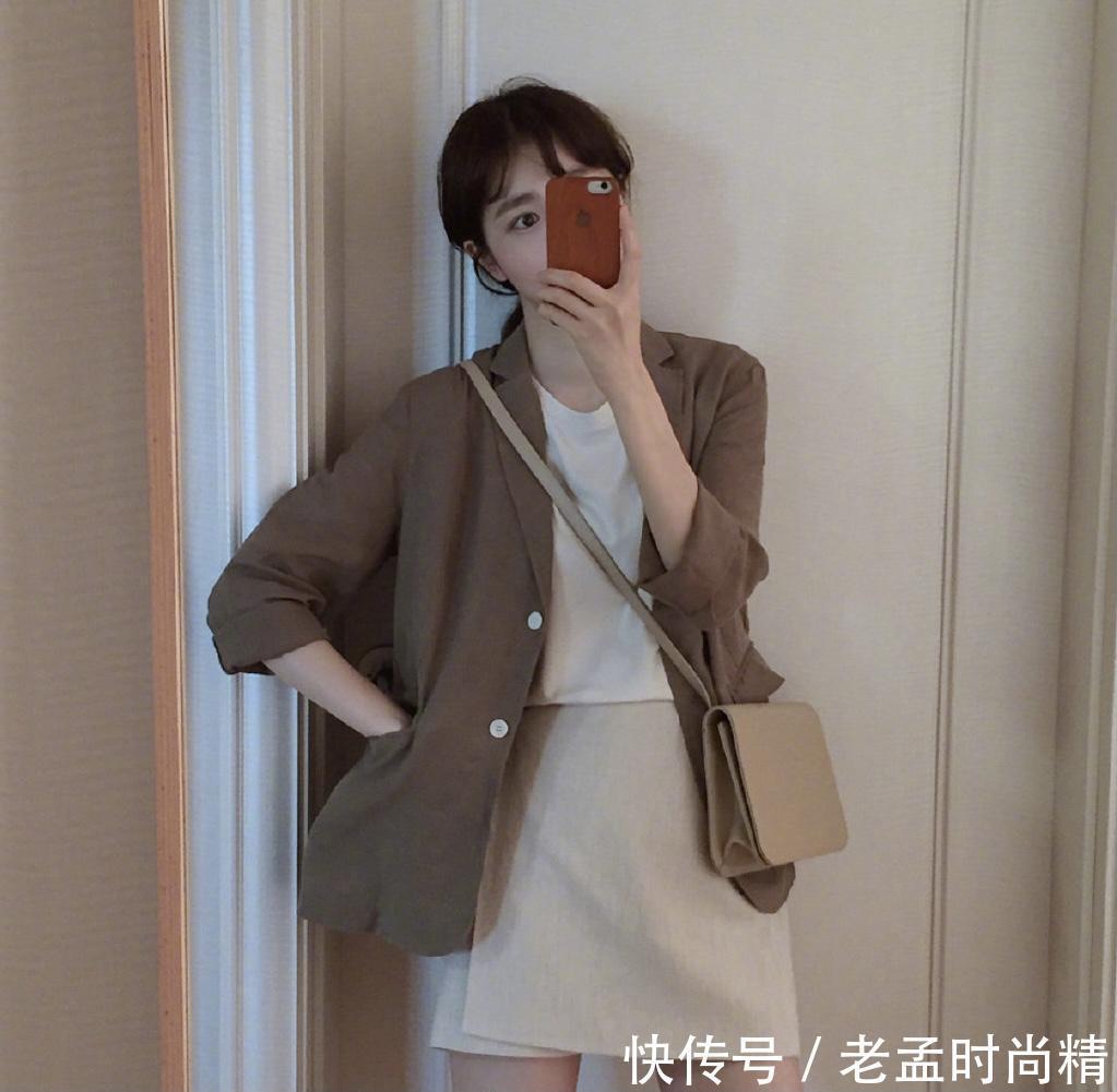 日常简约的时尚穿搭, 做一个棕色系的穿搭女孩, 你就是焦点