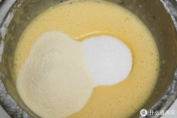 黄馅|老纪烘焙工坊 篇三十:中秋节它来了!今年教你奶黄流心月饼,好吃的不行,而且非常简单,有手就行