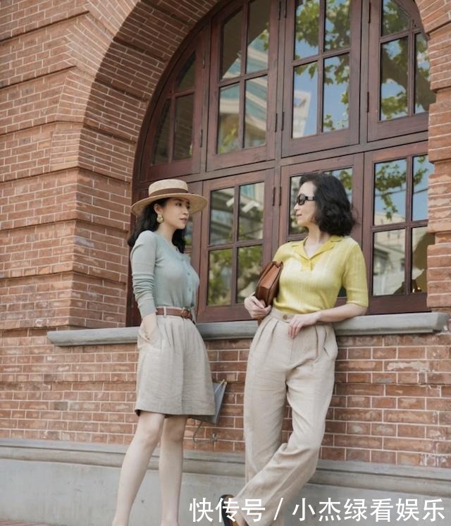 三木|学穿搭、跟三木，这对“神仙母女”的夏季穿搭，每一套都优雅高级