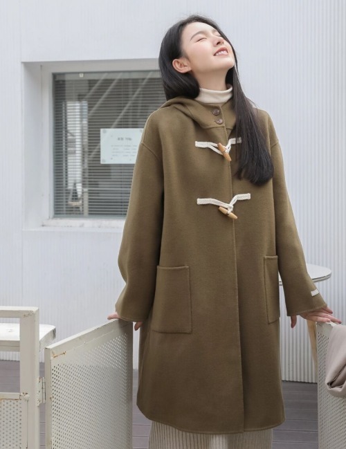 穿搭|真正时髦的女人,衣橱中都有一件毛呢大衣,保暖还温柔