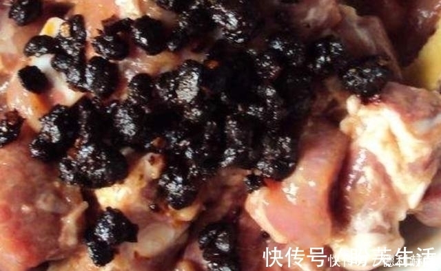 秋天,我家最爱吃的一道蒸菜,每周做一次,鲜美下饭,营养又健康