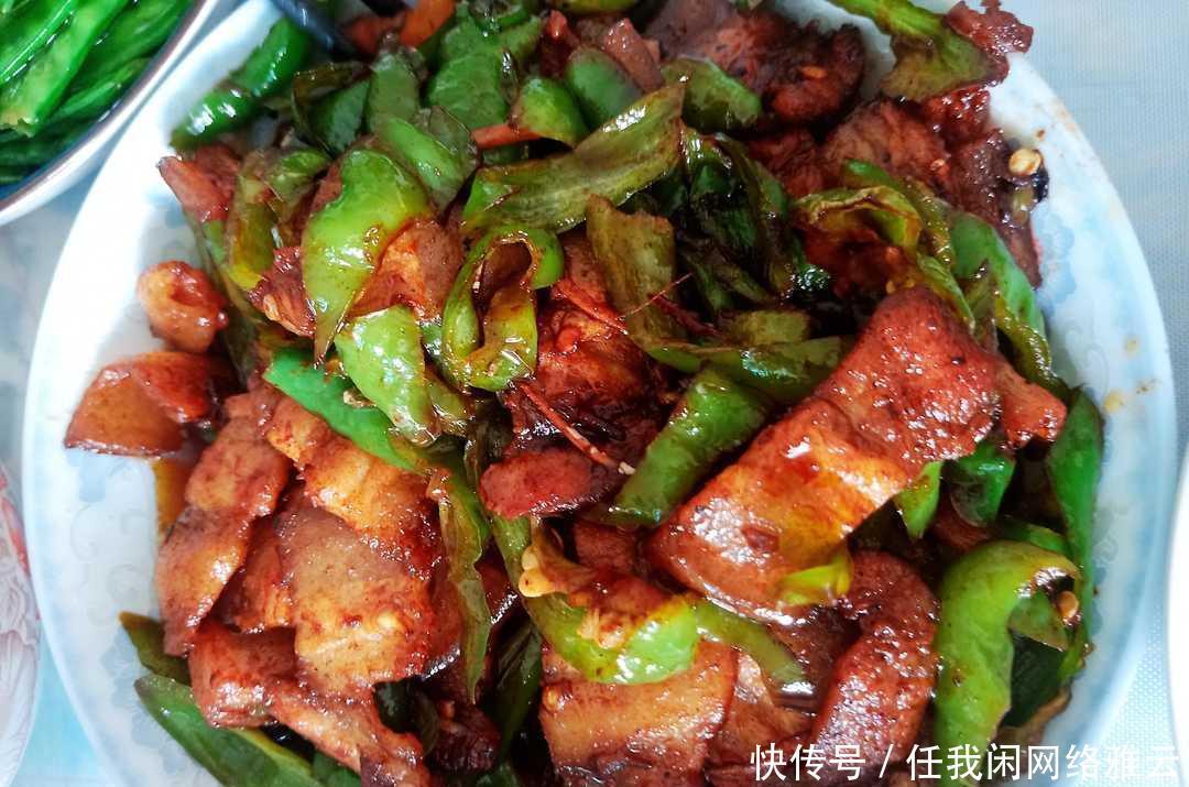 平时|五花肉跟它一起做回锅肉,好吃不腻,平时不吃的人都喜欢