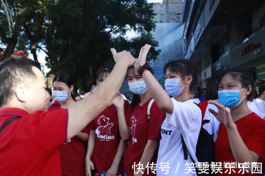 反转|父亲得知儿子高考估分710，霸气宣布“清华见”，结局反转被打脸