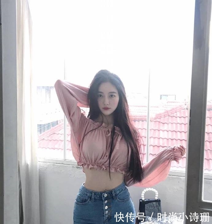 长发|长发美女的身材真好,显得牛仔裤都变美了!