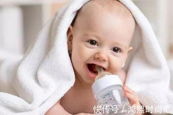 父母|又一个孩子“水中毒”离世,父母快停手,别再给孩子强行喂水了