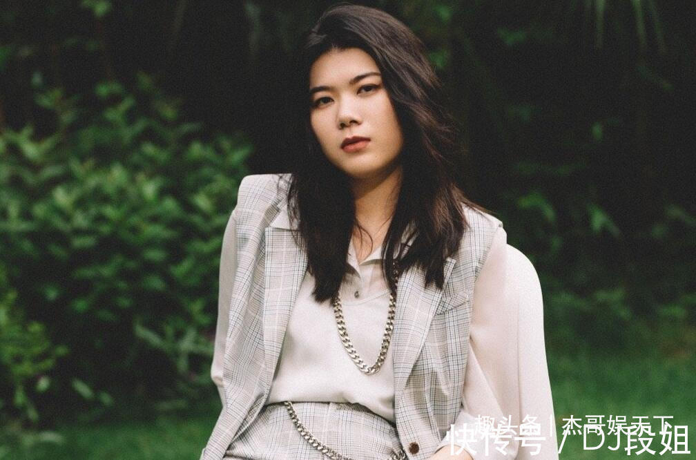 李诞的脱口秀新赛制坑惨选手和观众，杨笠说出了观众最担心的问题