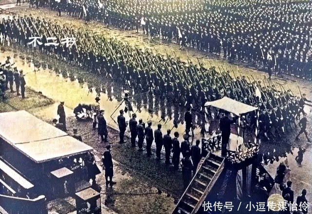前线战场|上色老照片：直击二战时日本国内的青年 被蒙蔽下爆发出的疯狂